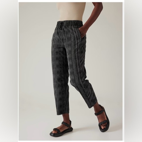 Athleta Pants - ATHLETA EUC